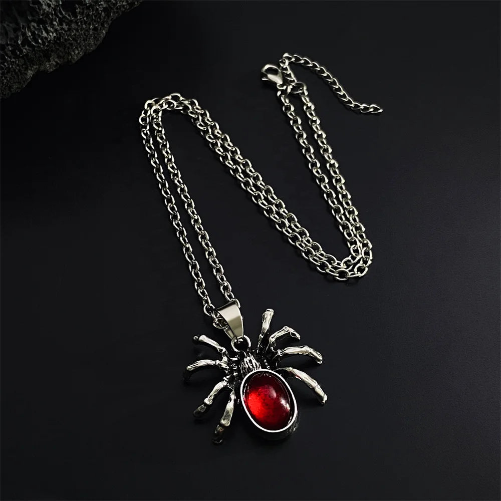 Retro Spider Necklace for Women Men Punk Spider Pendant Collar Chain Jewelry Trendy Accessories Halloween Gifts Gothic Decor