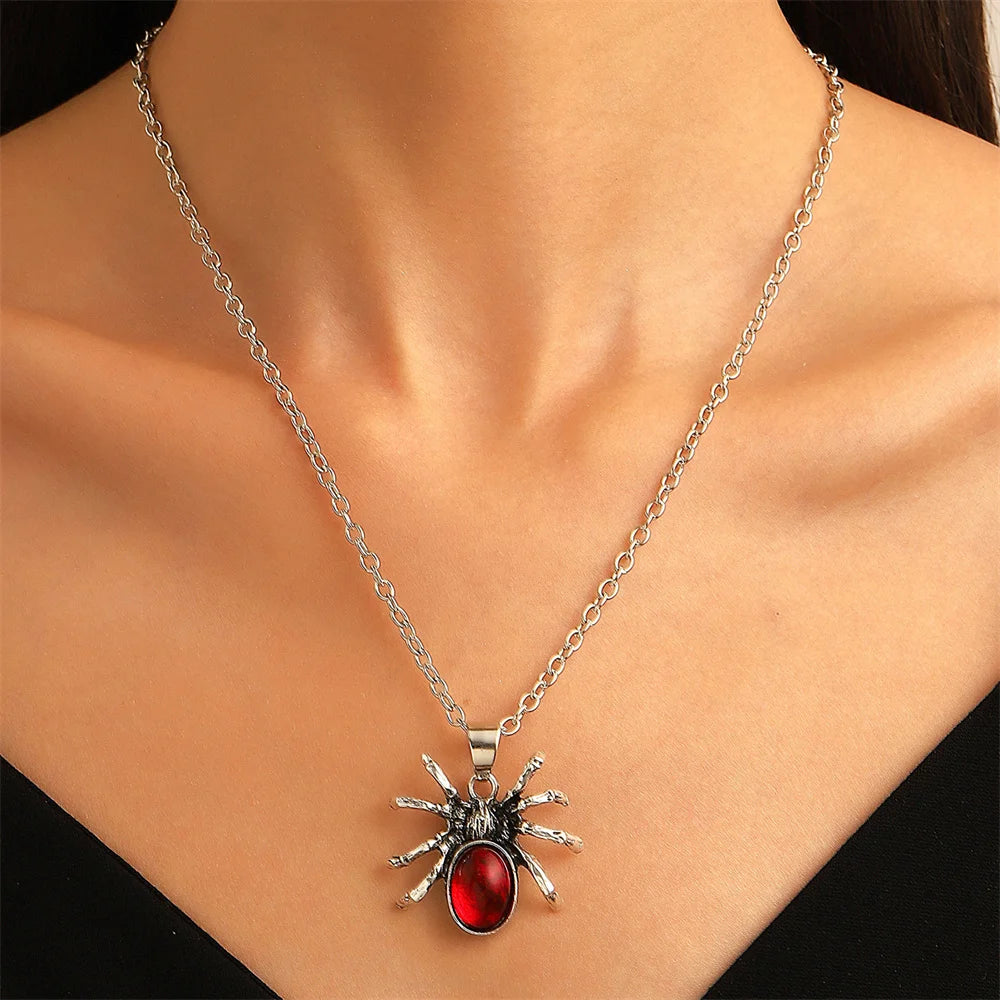 Retro Spider Necklace for Women Men Punk Spider Pendant Collar Chain Jewelry Trendy Accessories Halloween Gifts Gothic Decor