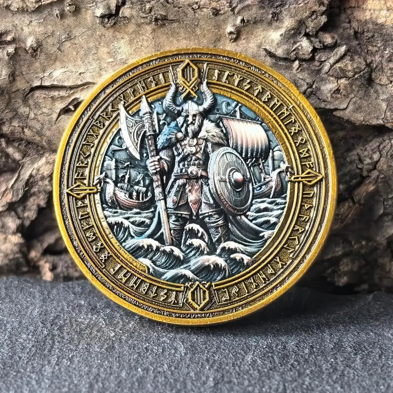 Viking Warrior and Mjölnir Challenge Coin - Intricate Norse Mythology Design with Runic Inscriptions ﻿